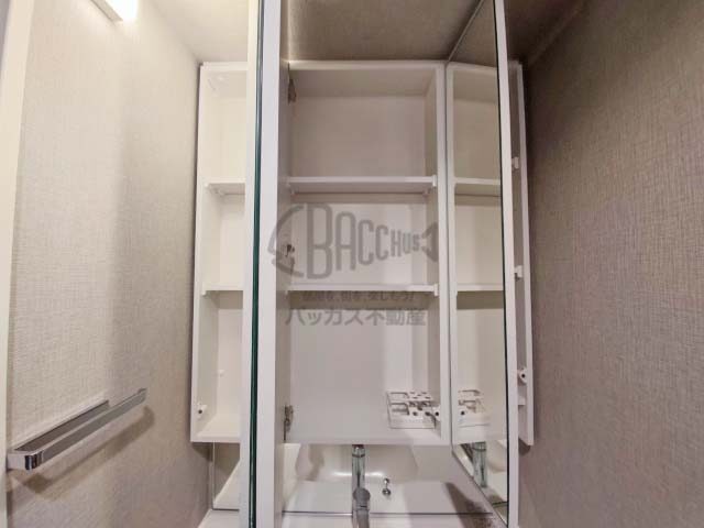 シーズンフラッツ阿波座 Atype 1LDK+シューズインクローク 34.20㎡